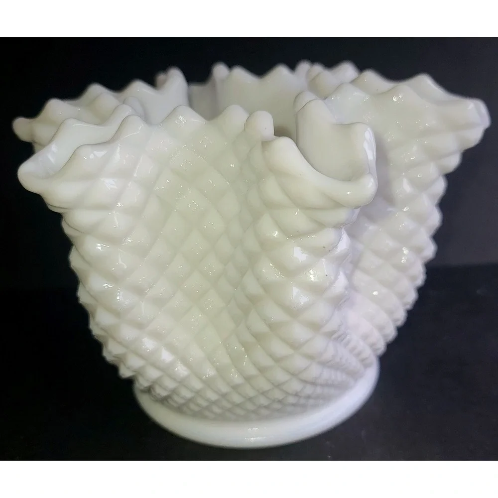 Westmoreland White Milk Glass Diamond Point Ruffled Vase Vintage Starburst Base